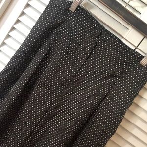 Fully lined pleated dress trousers